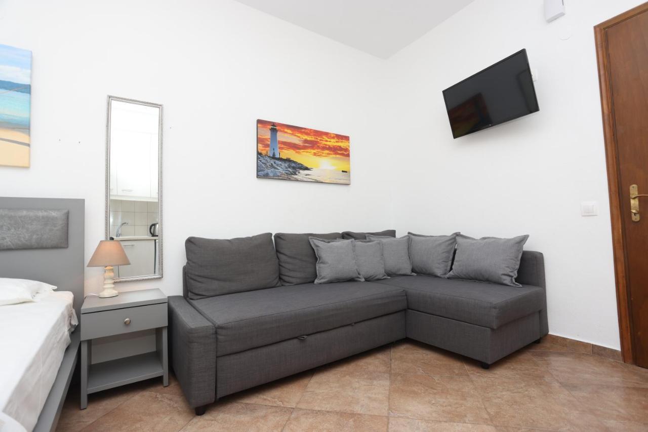 Apartment Seaside